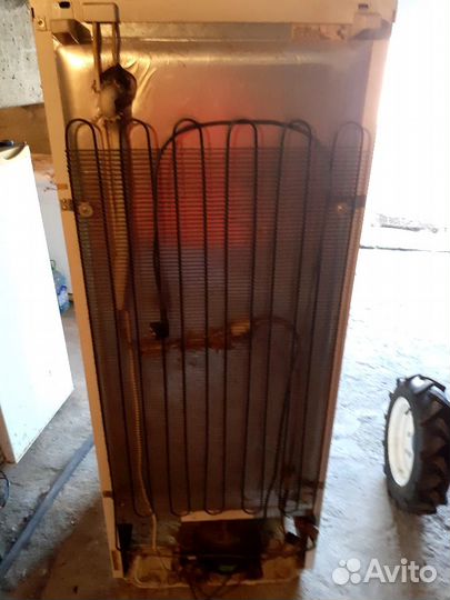 Продам холодильник бу