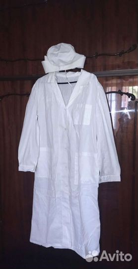 Медицинский халат 50 р-р белый с шапочкой, новое