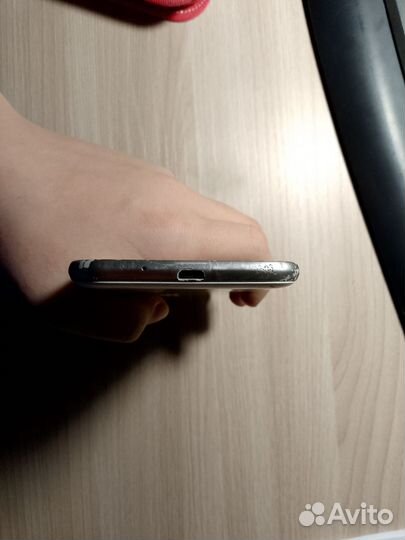 Samsung Galaxy J3 (2016) SM-J320F/DS, 8 ГБ