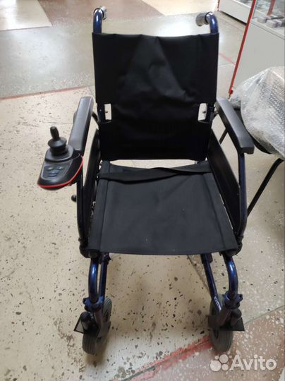 Инвалидная коляска с электроприводом новая