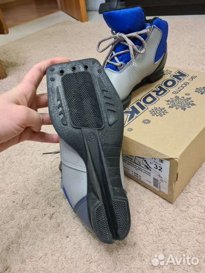 Лыжные ботинки детские 32р