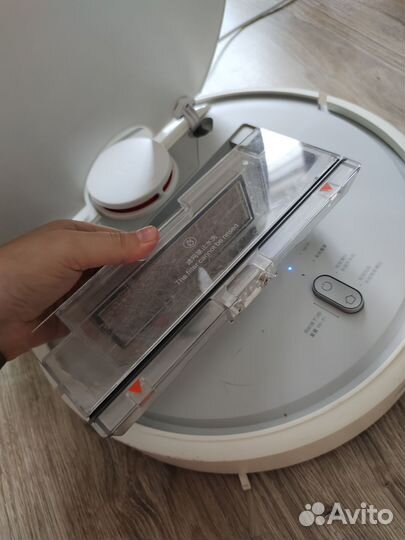 Робот-пылесос Mi Robot Vacuum Cleaner