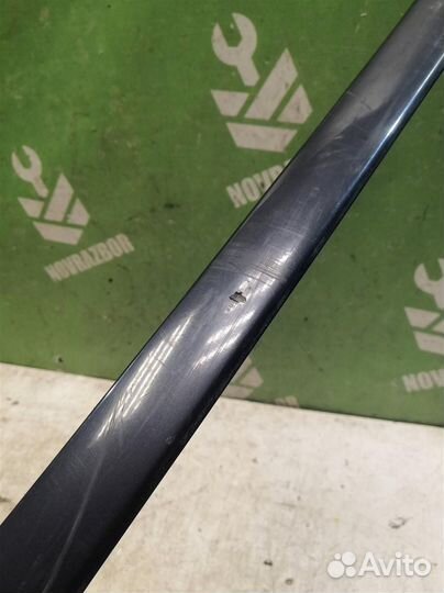 Молдинг передней правой двери Опель Мерива