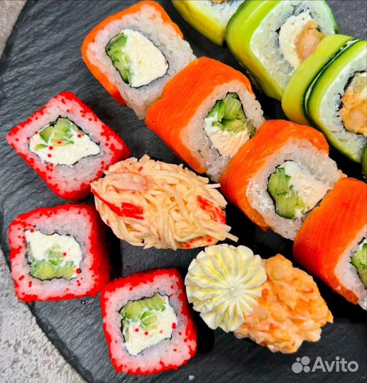 Готовый бизнес пиццерия и роллы с посадкой