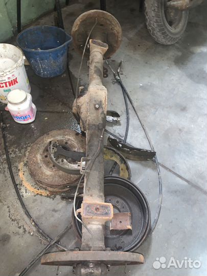 Полуось mazda b2500