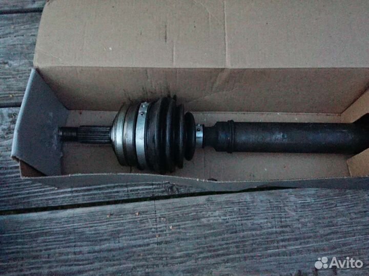 Продам правый привод на 2110-2112