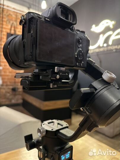 Стабилизатор для съемки DJI Ronin RSC 2