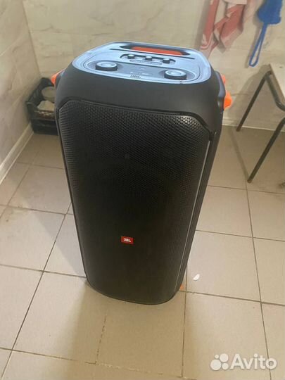 JBL partybox 710