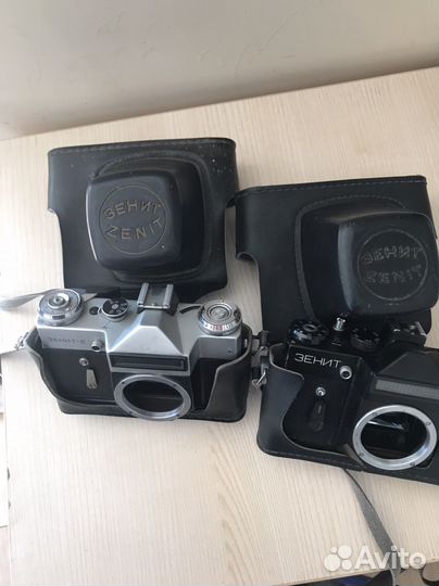 Плёночный фотоаппаратЗенит