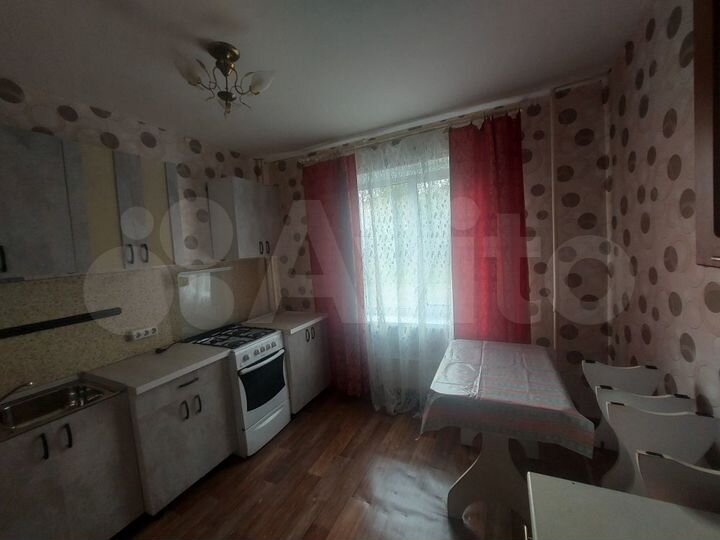 2-к. квартира, 56 м², 1/9 эт.