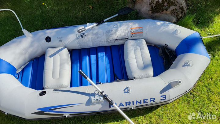 Надувная лодка intex mariner 3