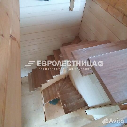 Лестница на второй этаж металлическая