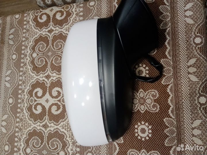 Зеркало заднего вида, спепая зона без подогрева