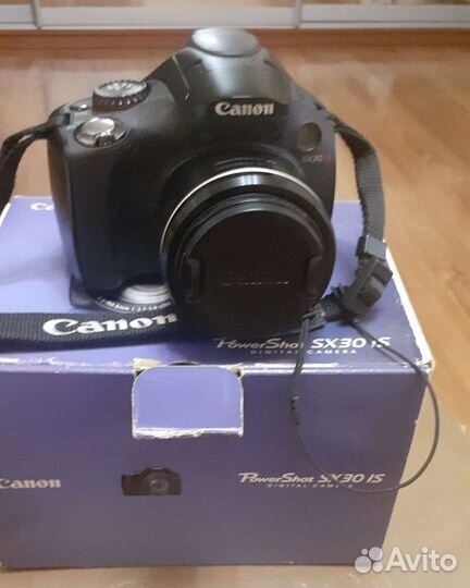 Компактный фотоаппарат canon