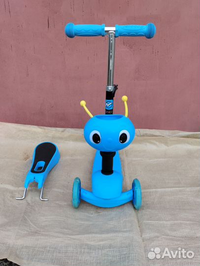 Самокат детский трехколесный с сиденьем