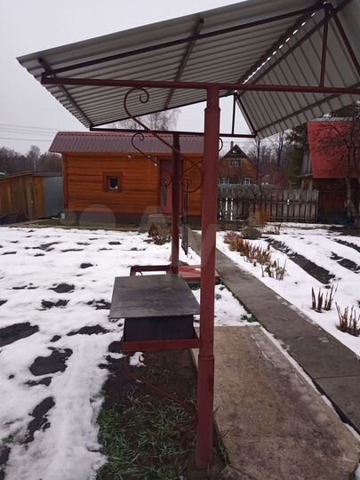 Дом 43 м² на участке 6 сот.