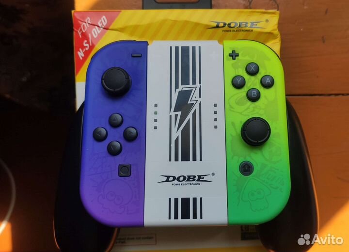 Зарядный grip joy con