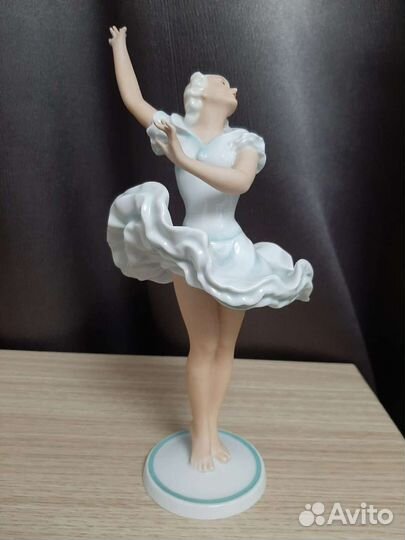 Статуэтка Германия танцовщица балерина девушка