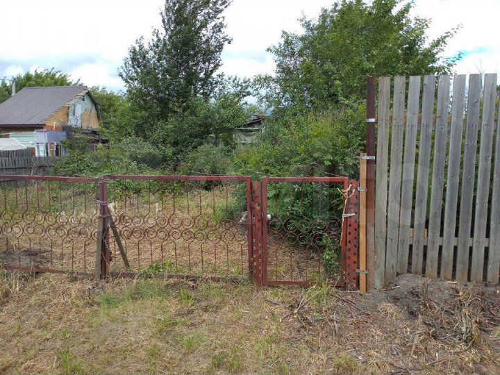 Дача 20 м² на участке 5 сот.