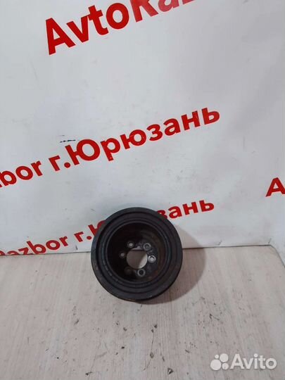 Шкив коленвала Nissan Vanette SK82 F8