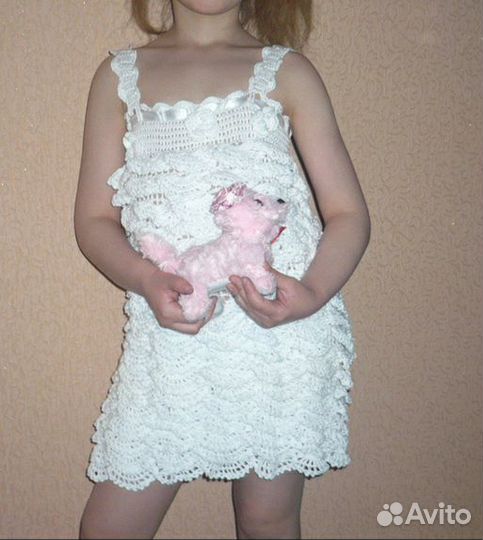 Платье-сарафан детское вязанное