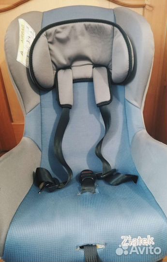 Автомобильное детское кресло