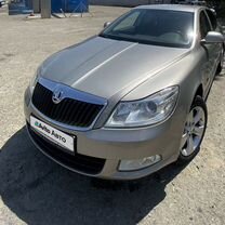 Skoda Octavia 1.6 AT, 2013, 140 000 км, с пробегом, цена 1 100 000 руб.