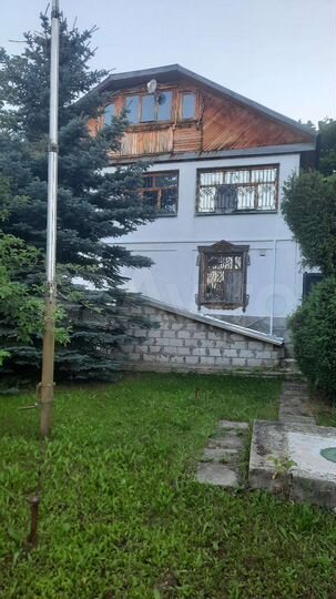 Дом 167 м² на участке 15 сот.