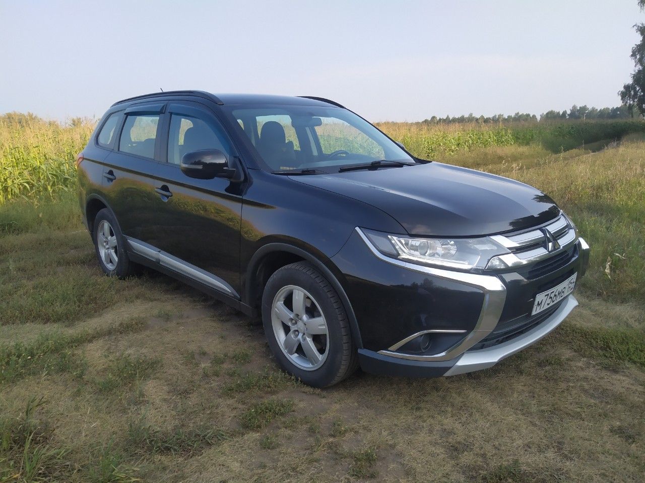 Mitsubishi Outlander: фото владельца
