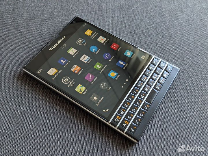 BlackBerry Passport, 3/32 ГБ
