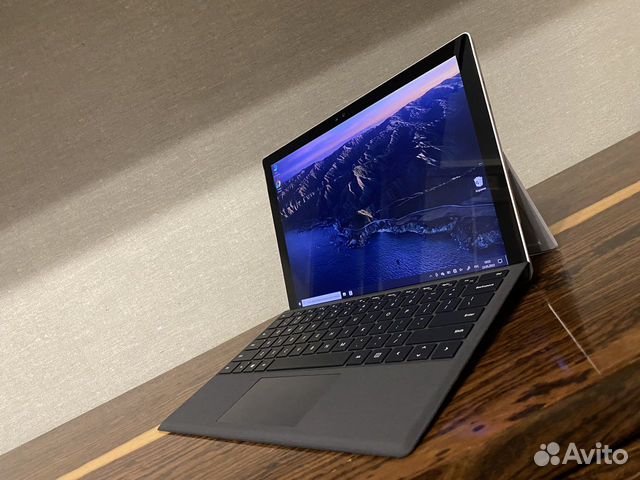 Ноутбук Surface Pro 4 - i7, 16 озу, SSD 256 объявление продам