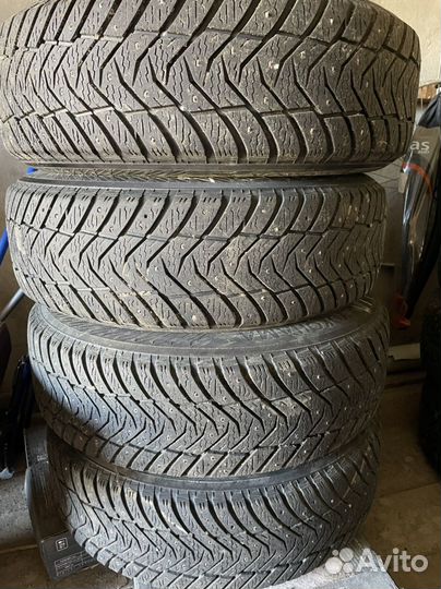 Yokohama Ice Guard IG65 215/65 R17