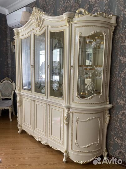 Комод для посуды