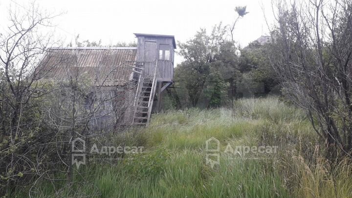 Дом 25 м² на участке 5,6 сот.