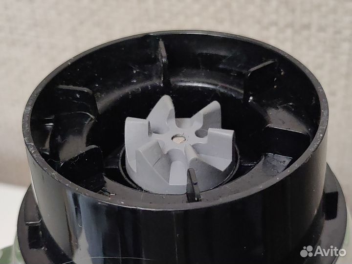 Чаша стационарного блендера