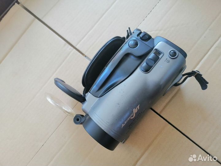 Пленочная камера Canon autoboy Jet