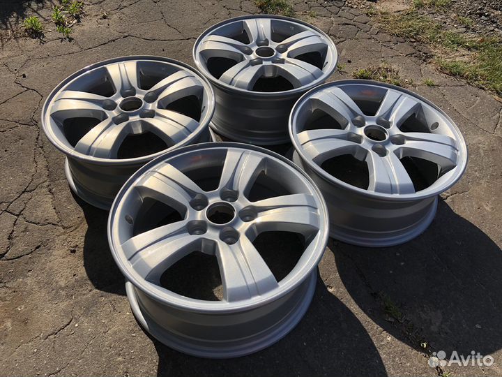 Диски литые R16 оригинал Hyundai/Kia