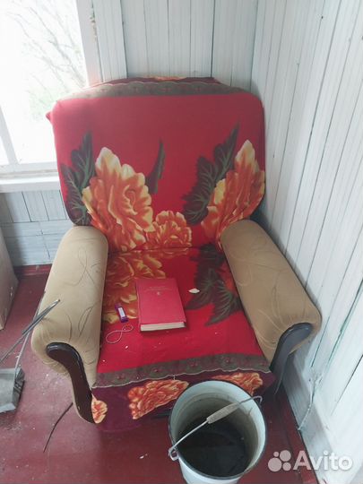 Угловой диван бу