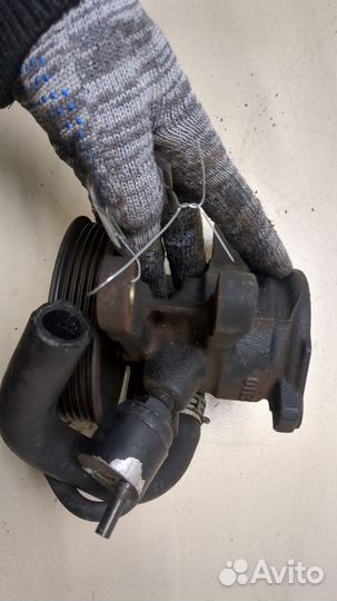 Гур Toyota Corolla E11, 1999