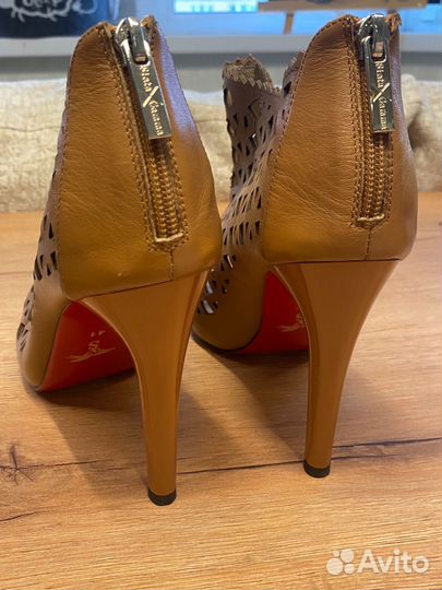 Туфли женские