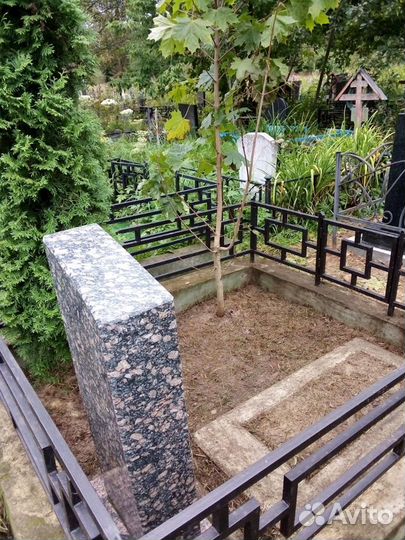 Уход и уборка могил на кладбищах Москвы