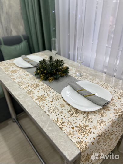 Скатерь новогодняя,дорожки,салфетки
