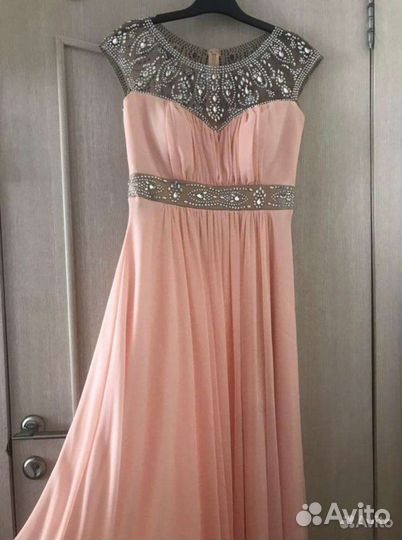 Платье вечернее