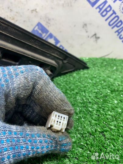 Зеркало заднего вида боковое переднее левое Mazda