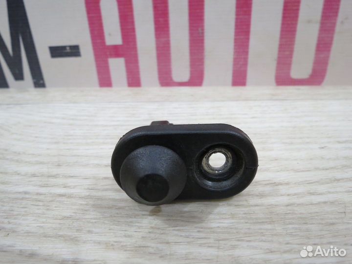 Концевки задний левый Toyota Corolla 150