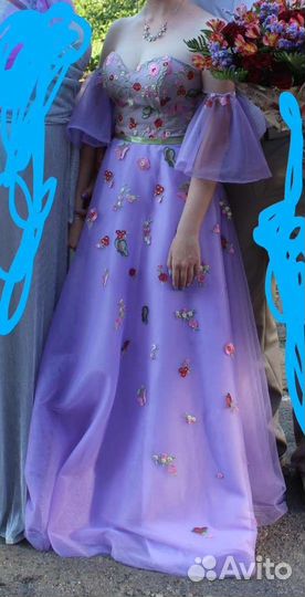 Вечернее платье