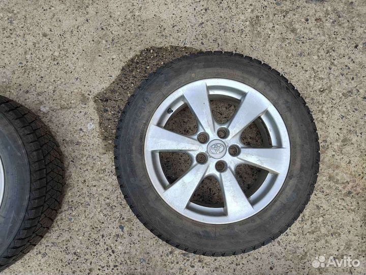 Колеса зимние bridgestone 215/60R17