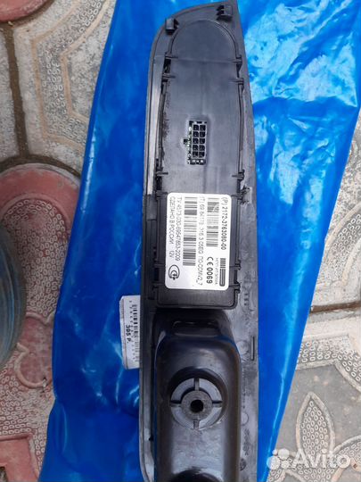 Блок стеклоподъемников priora