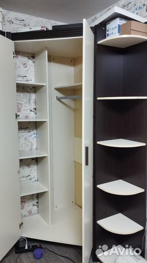 Шкаф угловой с полкой и прямым шкафом