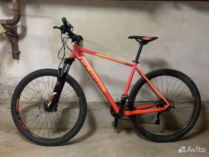 Cube Attention 29 (21 рама, XT, Deore)